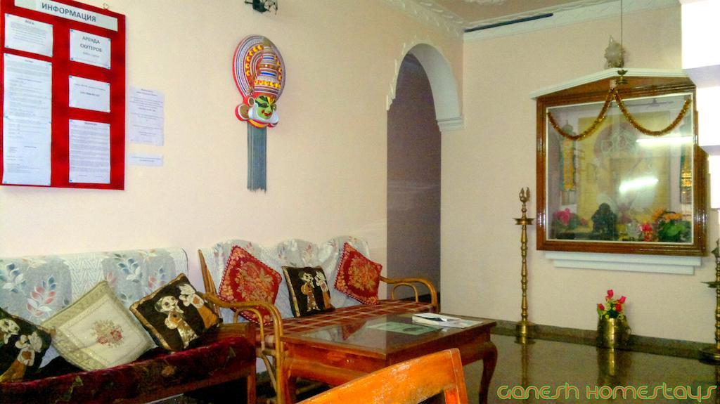 Ganesh House Homestay コーバラム エクステリア 写真