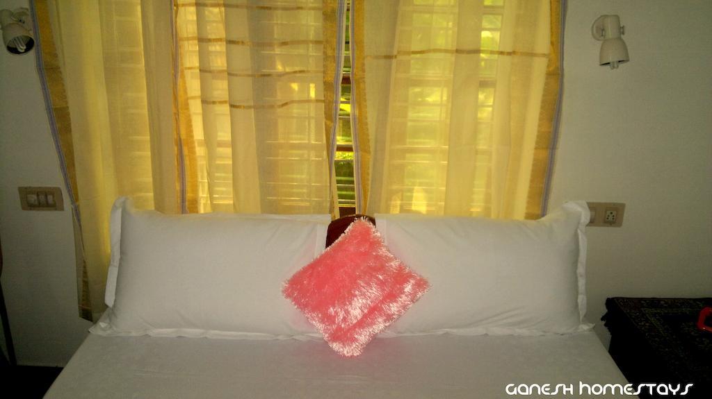 Ganesh House Homestay コーバラム エクステリア 写真