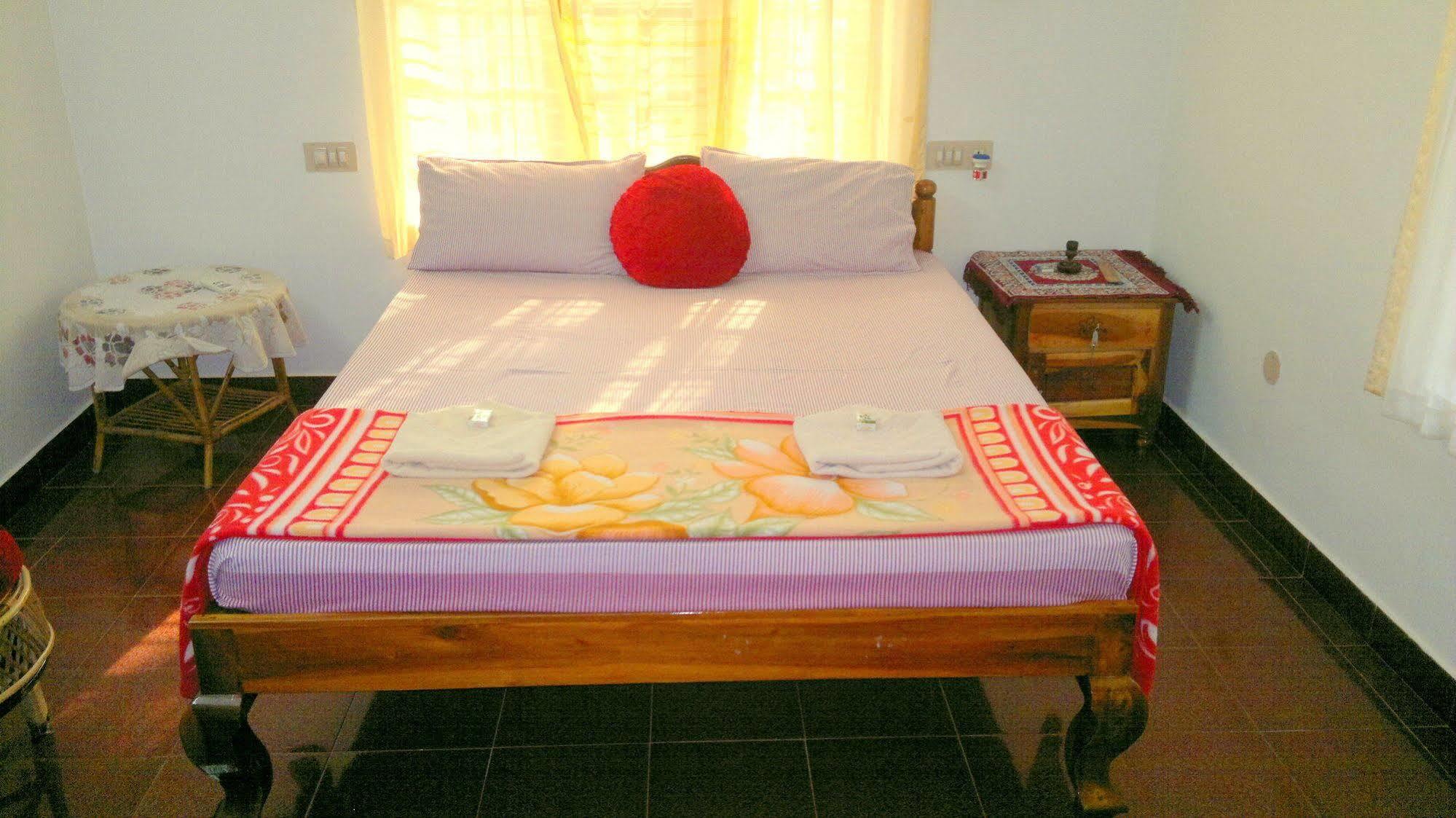 Ganesh House Homestay コーバラム エクステリア 写真