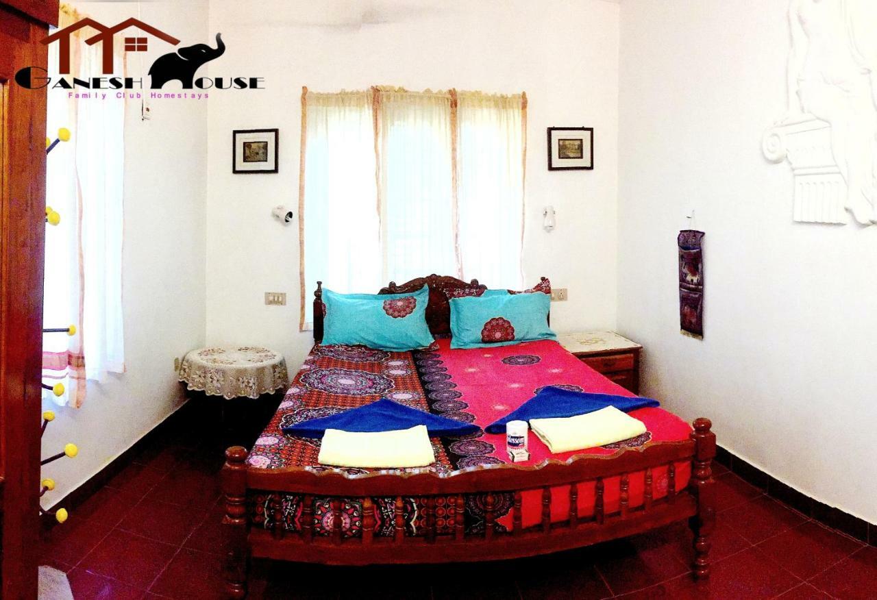 Ganesh House Homestay コーバラム エクステリア 写真